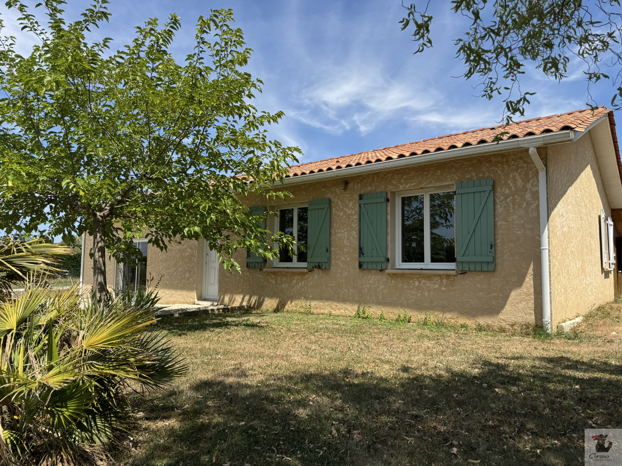 Maison familiale de plain-pied 148 m2 5 chambres Aucun
