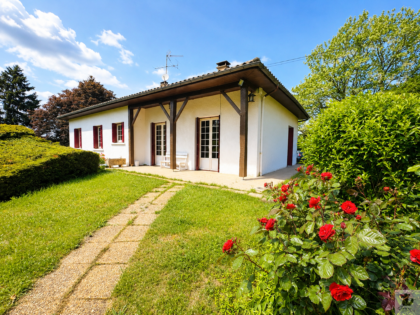 Maison traditionnelle 105.m2, avec dépendances sur parc arbo